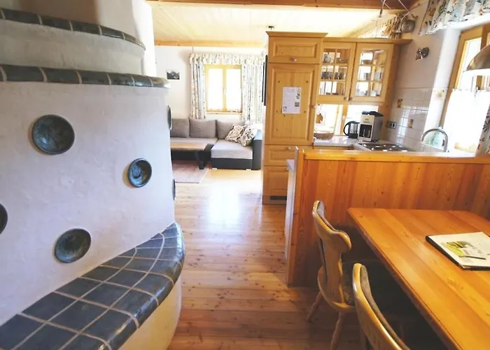 Lisa - Lisa - 3 Bedroom Lägenhet *